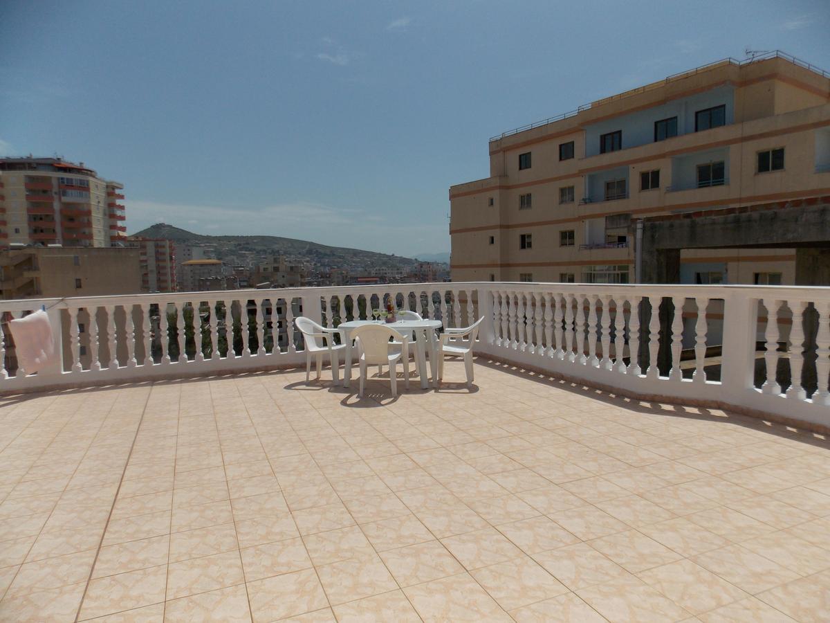 Zeta'S Apartments Sarande Exterior photo